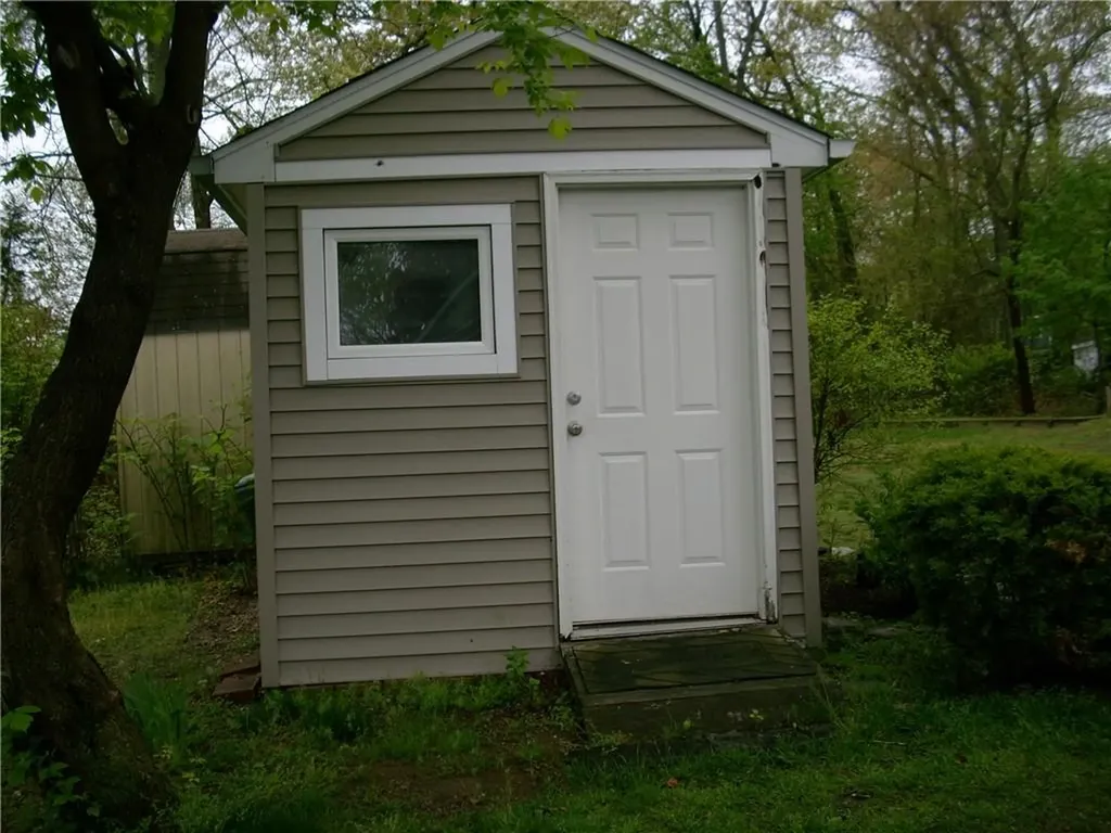 600 C5 Cole Farm Road Warwick RI 02889