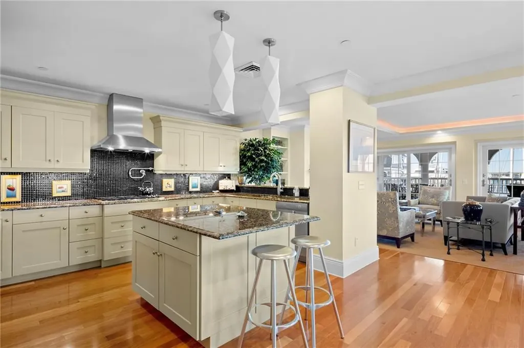 24 Brown And Howard Wharf Newport RI 02840
