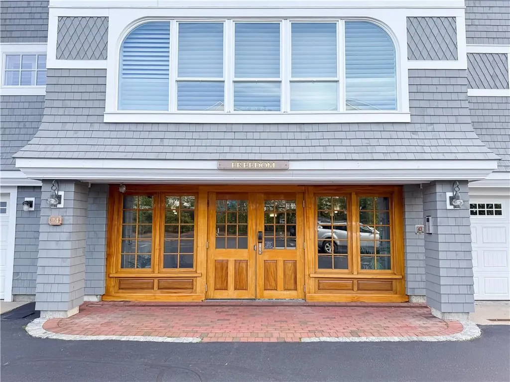24 Brown And Howard Wharf Newport RI 02840