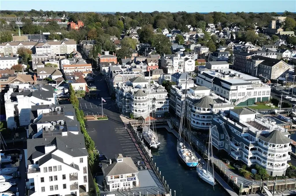 24 Brown And Howard Wharf Newport RI 02840