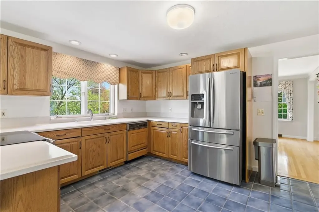 2 N Hereford Drive Cumberland RI 02864