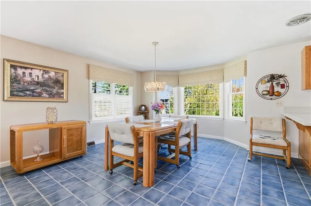 2 N Hereford Drive Cumberland RI 02864