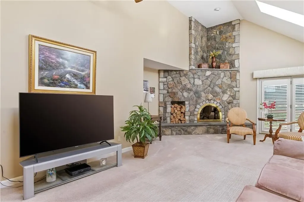 2 N Hereford Drive Cumberland RI 02864