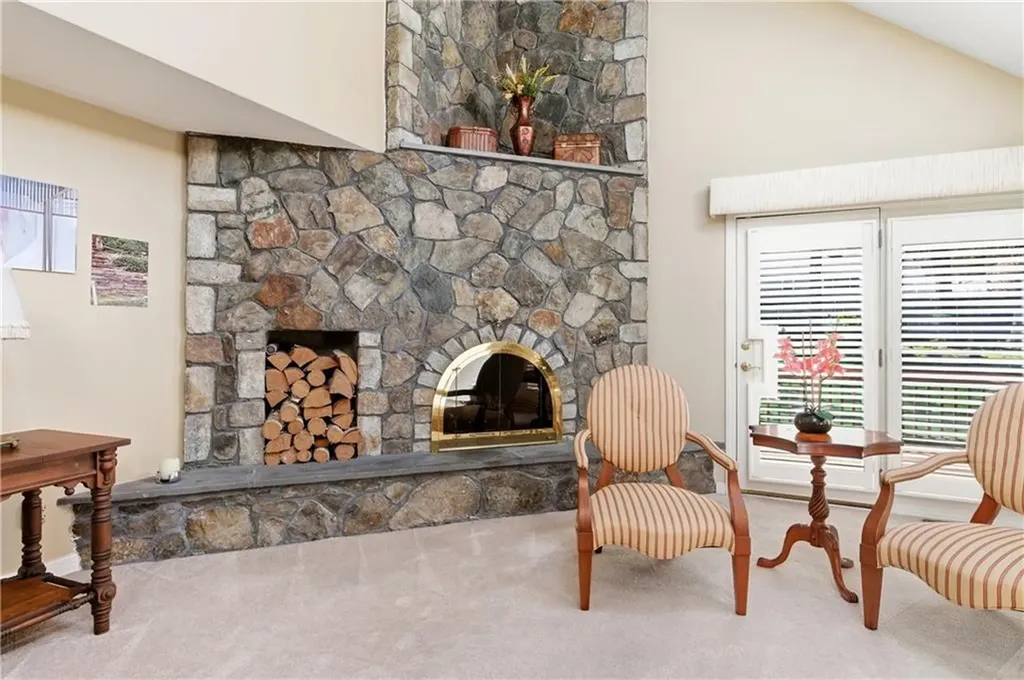 2 N Hereford Drive Cumberland RI 02864