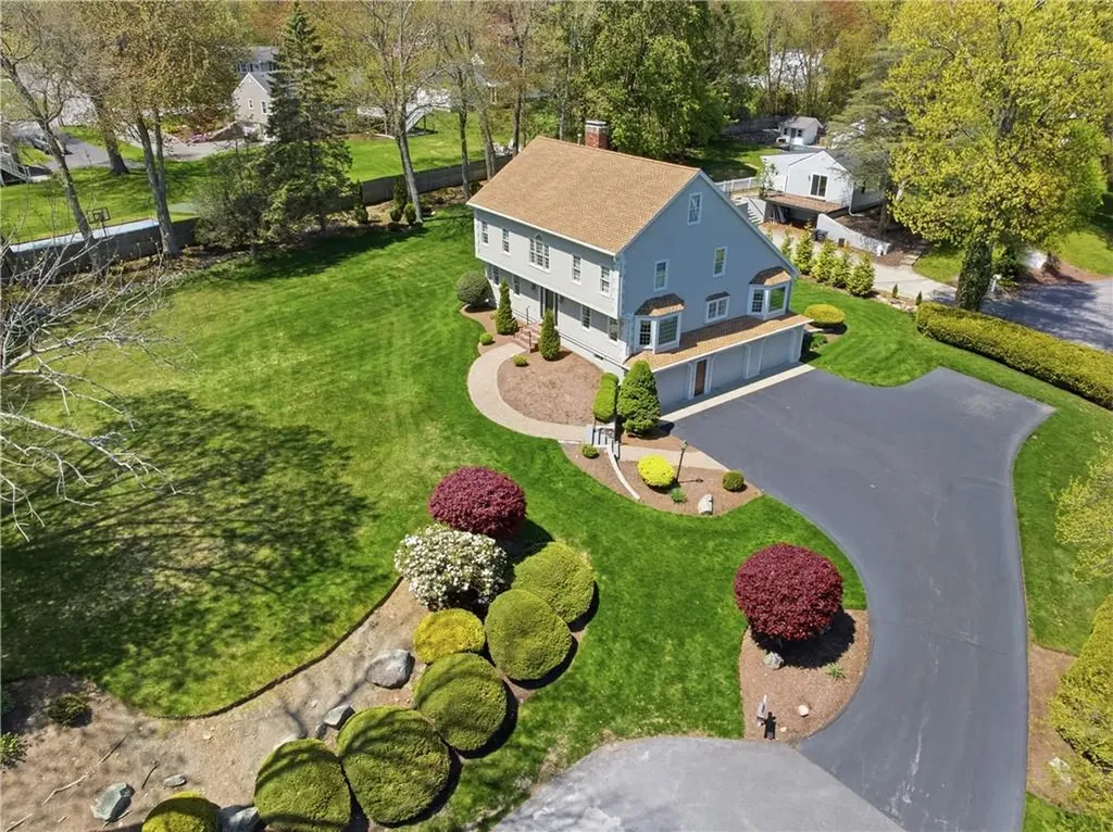 2 N Hereford Drive Cumberland RI 02864