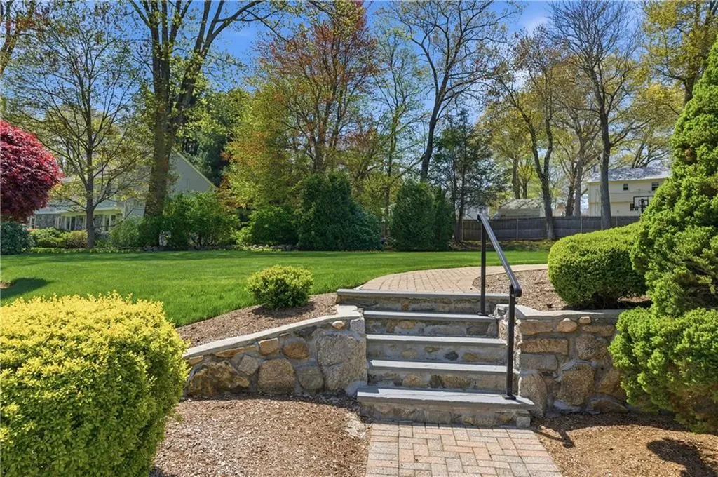 2 N Hereford Drive Cumberland RI 02864