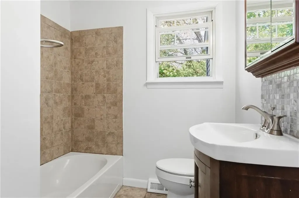 244 Williams Street Cumberland RI 02864