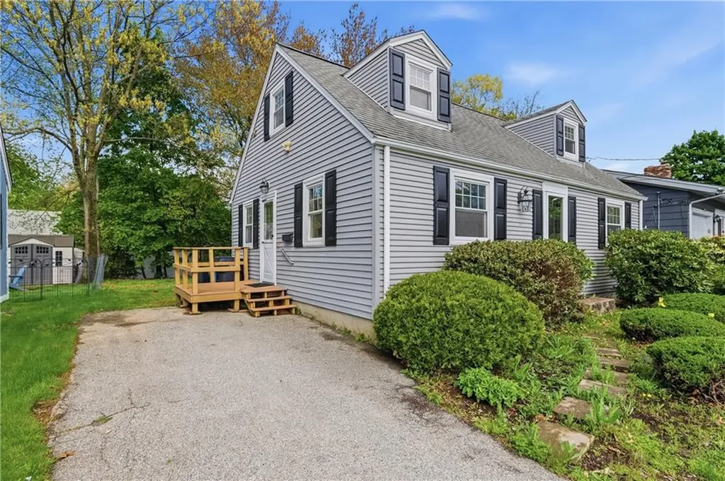 244 Williams Street Cumberland RI 02864