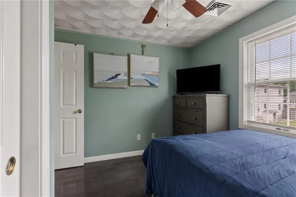 234 3rd Avenue Cranston RI 02910