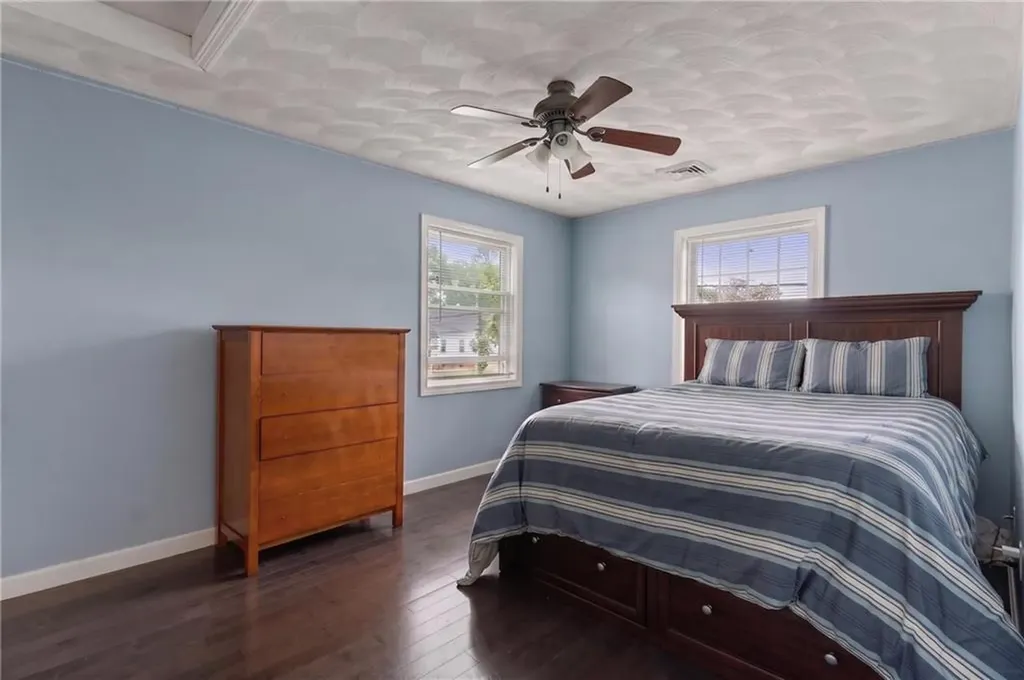 234 3rd Avenue Cranston RI 02910