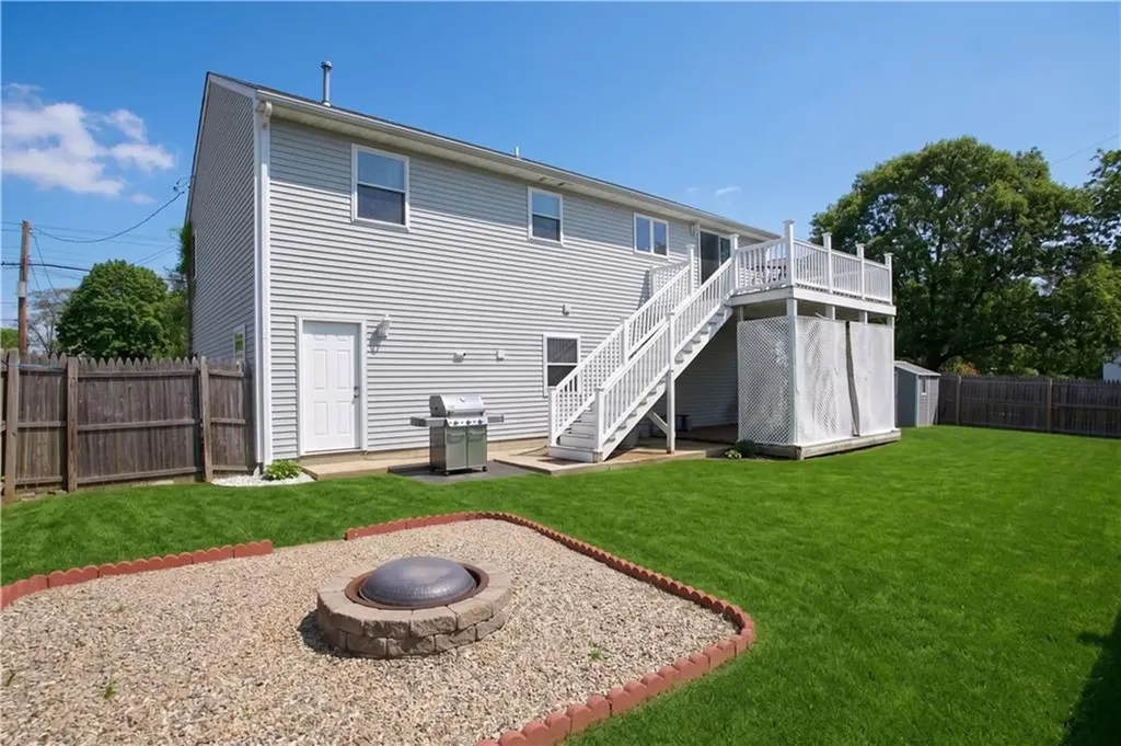 234 3rd Avenue Cranston RI 02910