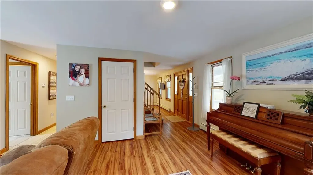 22 Ridgewood Drive Scituate RI 02857