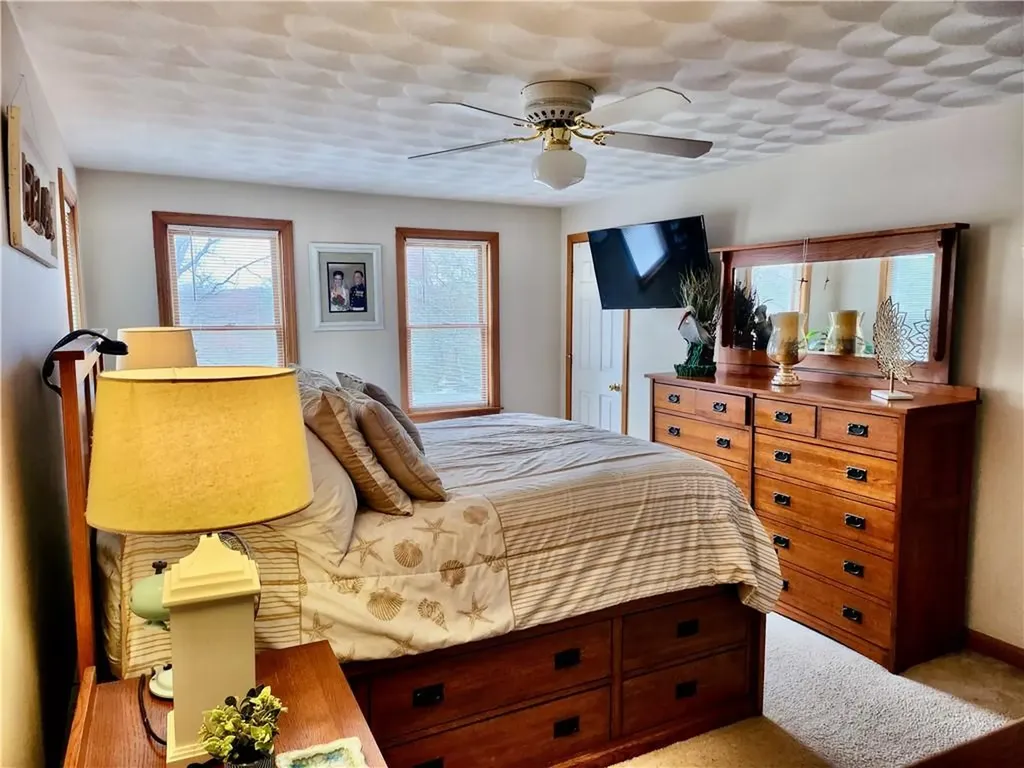 22 Ridgewood Drive Scituate RI 02857