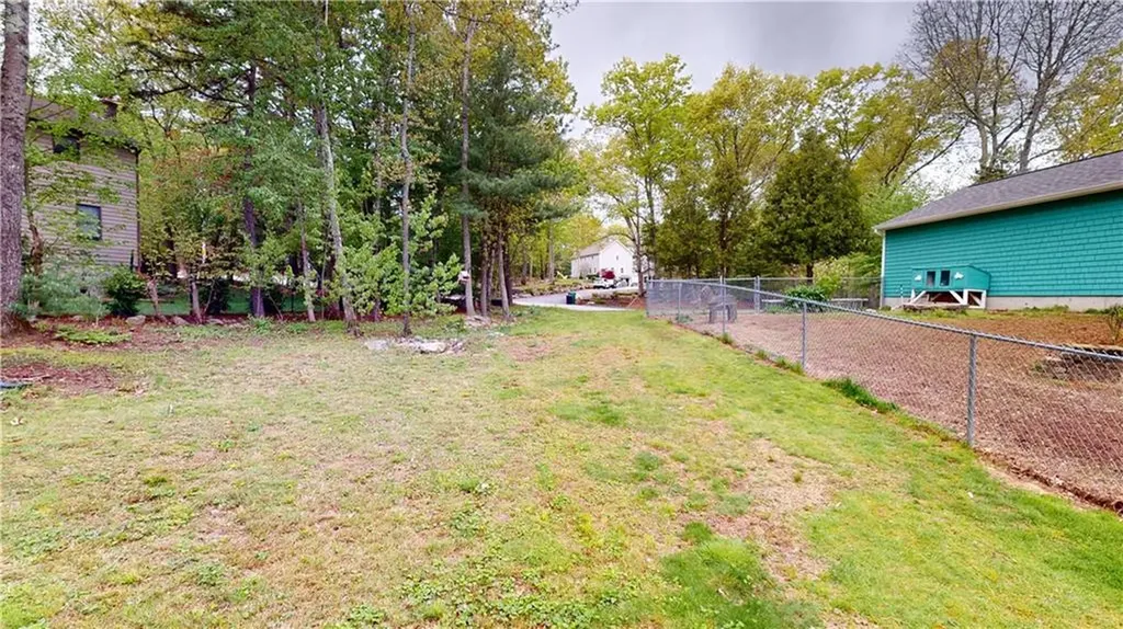22 Ridgewood Drive Scituate RI 02857
