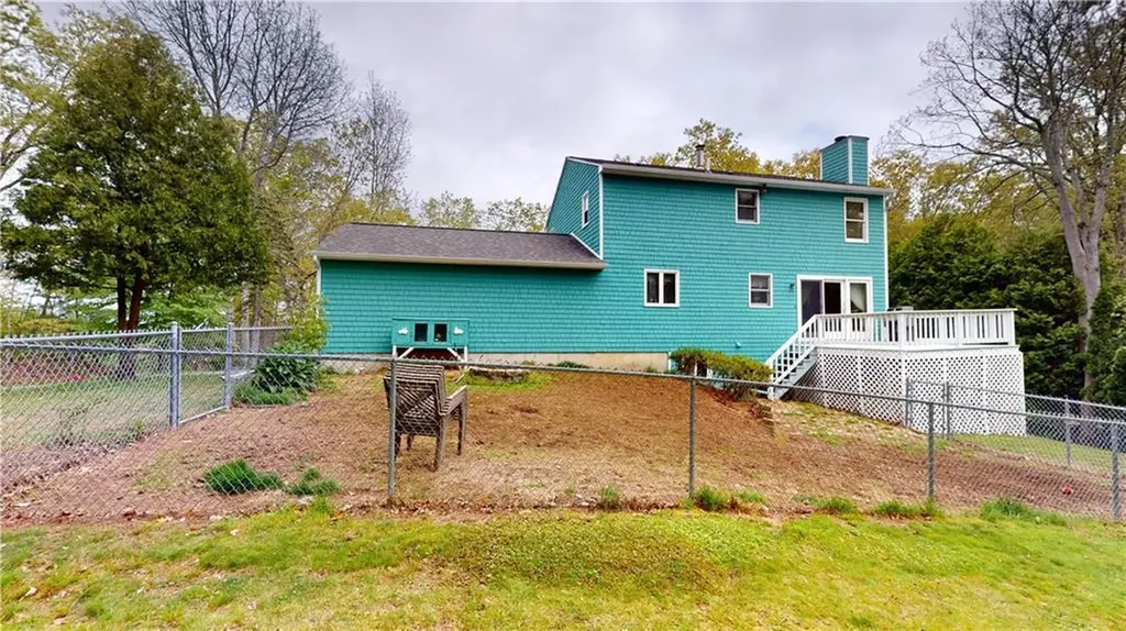 22 Ridgewood Drive Scituate RI 02857