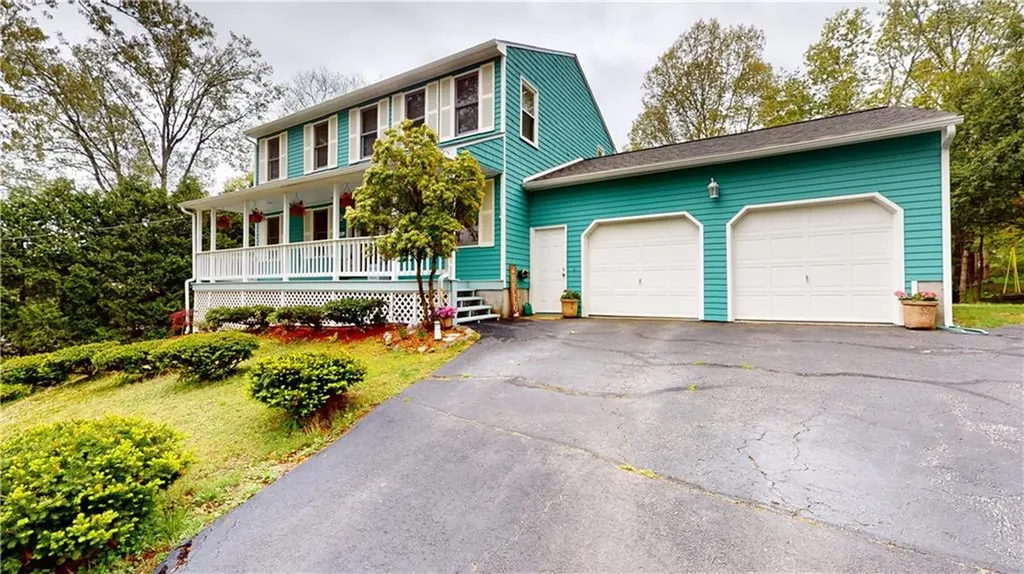 22 Ridgewood Drive Scituate RI 02857