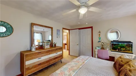 22 Ridgewood Drive Scituate RI 02857