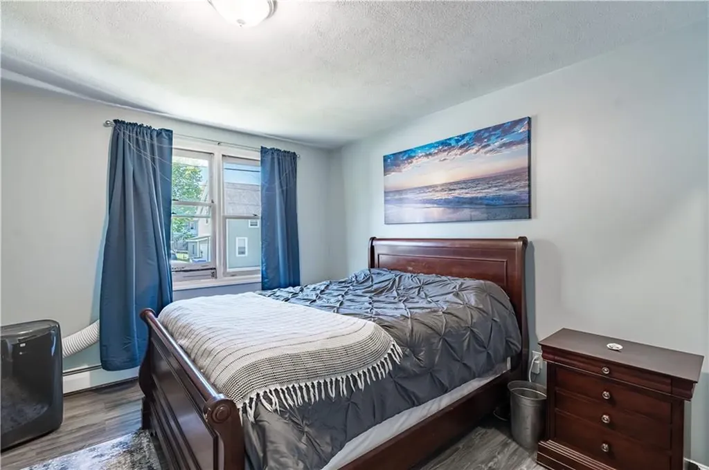 10 Burleigh Street Providence RI 02904