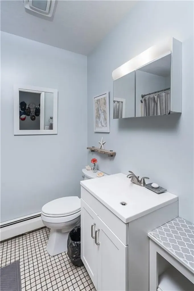 10 Burleigh Street Providence RI 02904