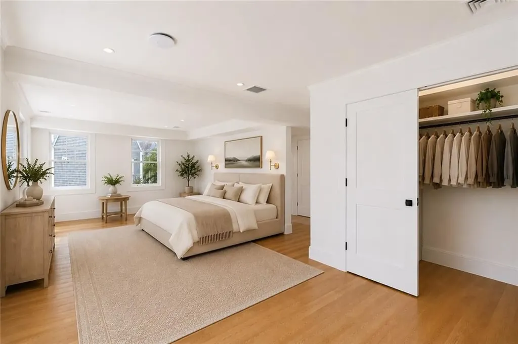 6 Sharon Court Newport RI 02840