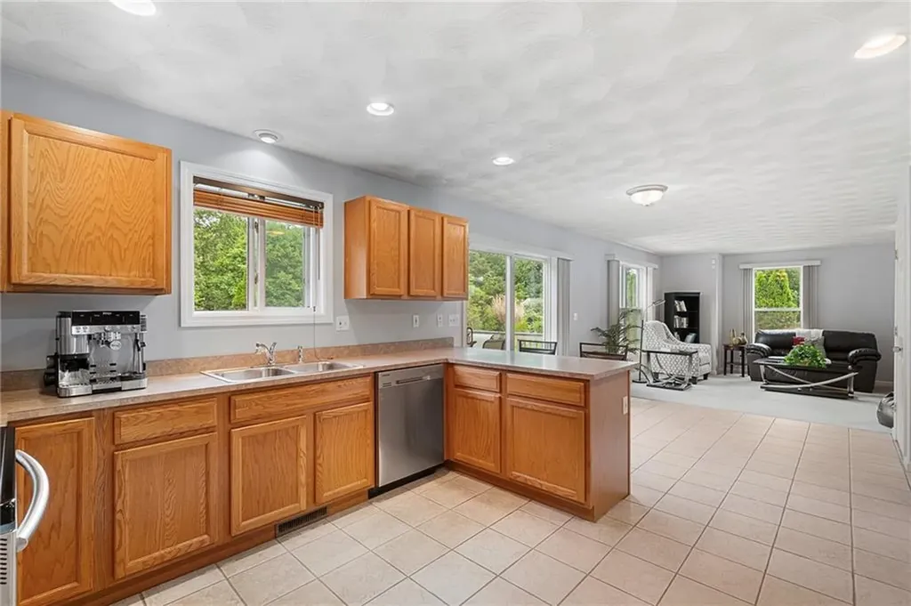 19 Wilson Street West Warwick RI 02893