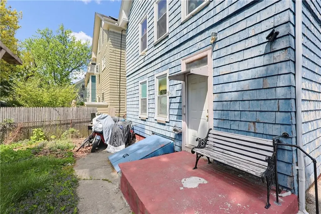 34 Hudson Street Providence RI 02909