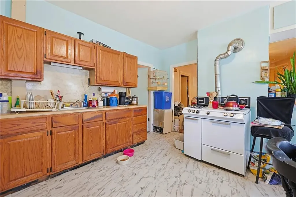 34 Hudson Street Providence RI 02909
