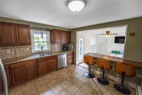 6 Cole Street Smithfield RI 02828