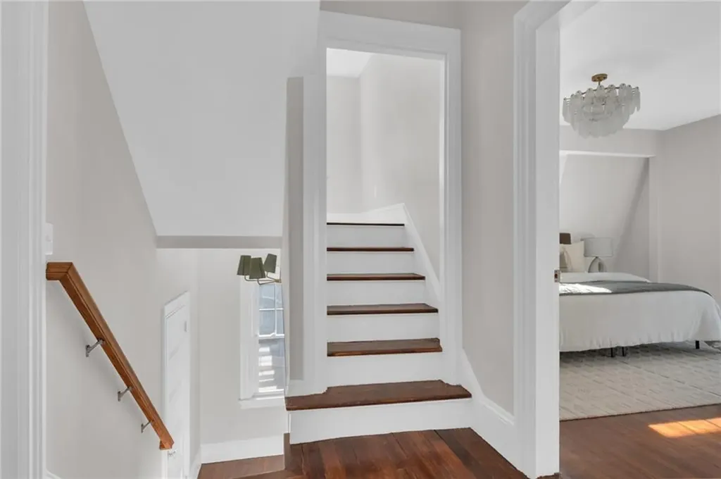 19 Rhode Island Avenue Providence RI 02906