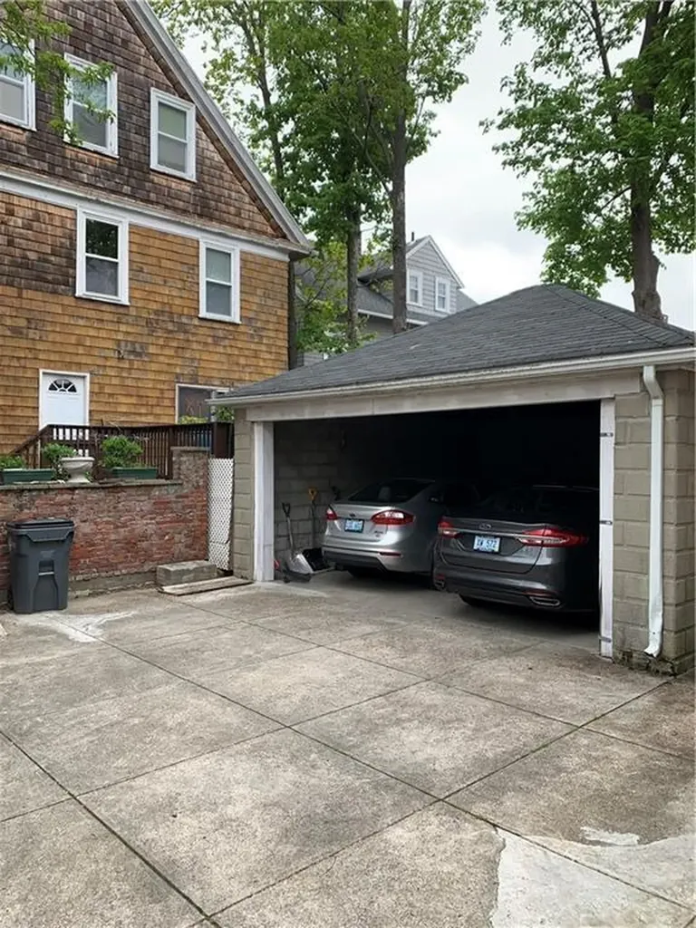 78 Irving Avenue Providence RI 02906