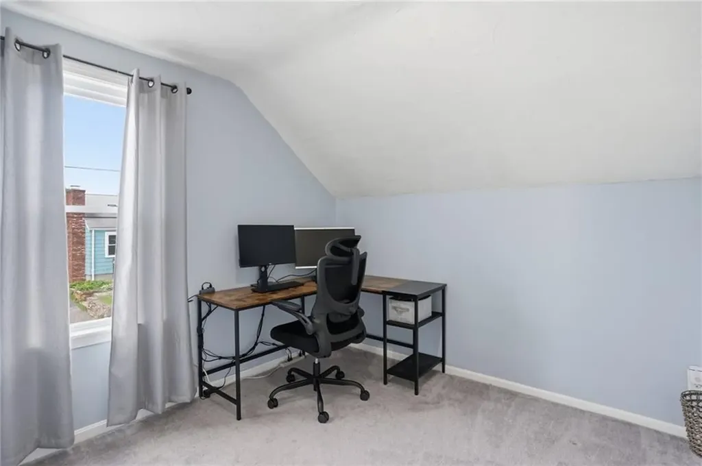 118 Bellevue Avenue North Smithfield RI 02896