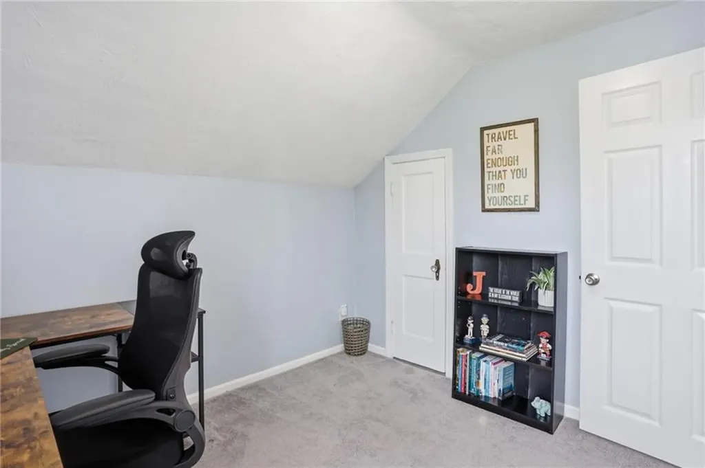 118 Bellevue Avenue North Smithfield RI 02896