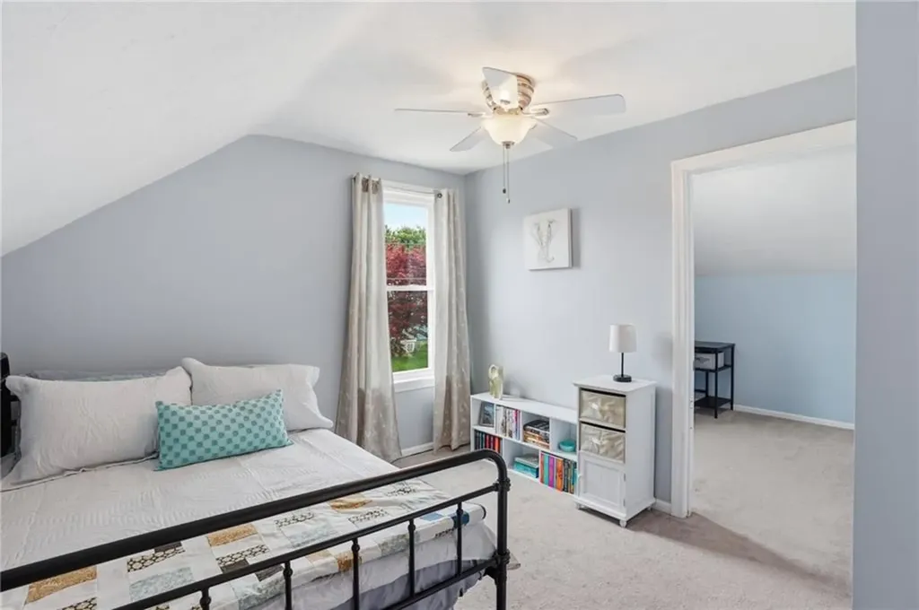 118 Bellevue Avenue North Smithfield RI 02896