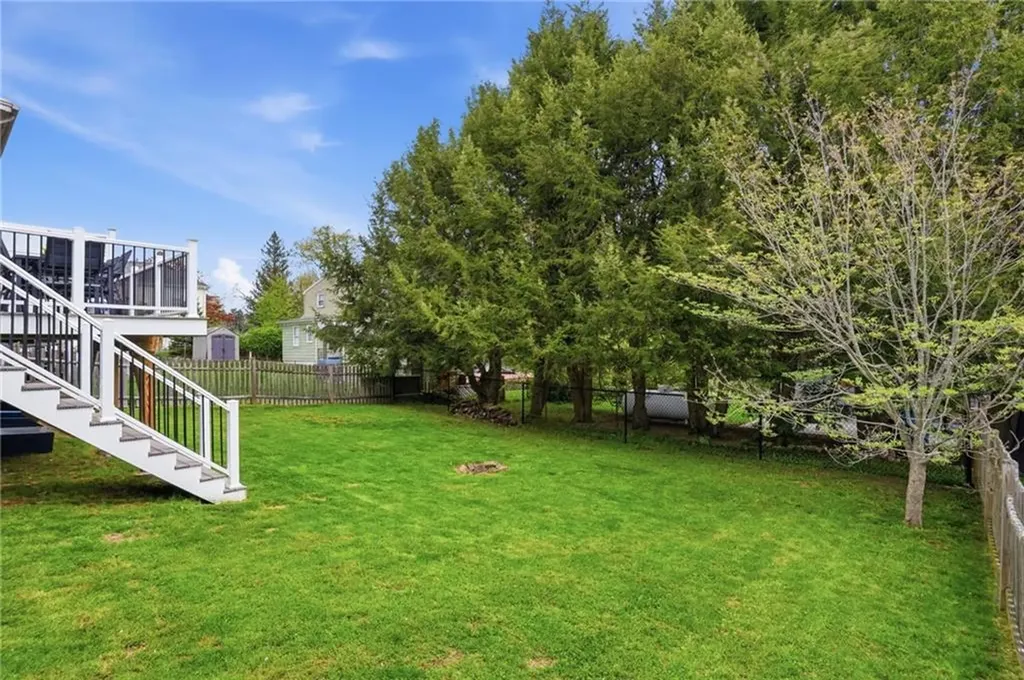 118 Bellevue Avenue North Smithfield RI 02896