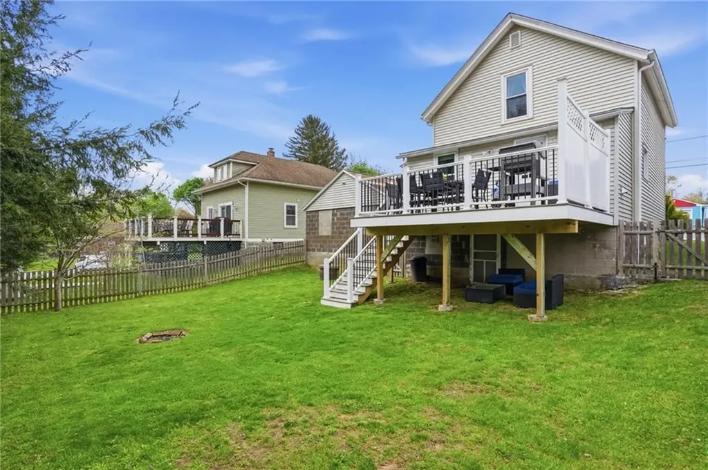 118 Bellevue Avenue North Smithfield RI 02896