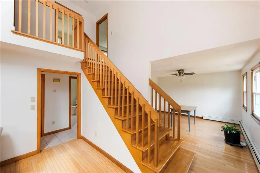 6 Englewood Court Warren RI 02885