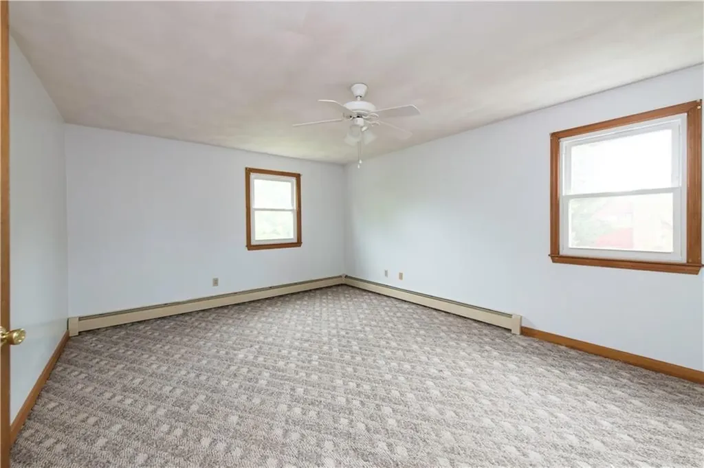 6 Englewood Court Warren RI 02885