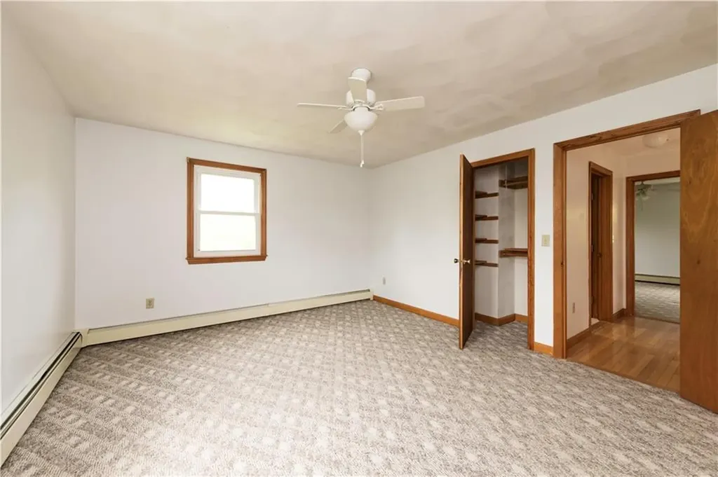 6 Englewood Court Warren RI 02885