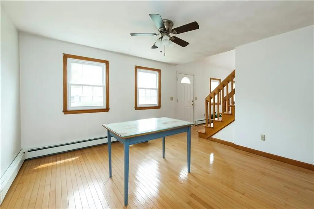 6 Englewood Court Warren RI 02885