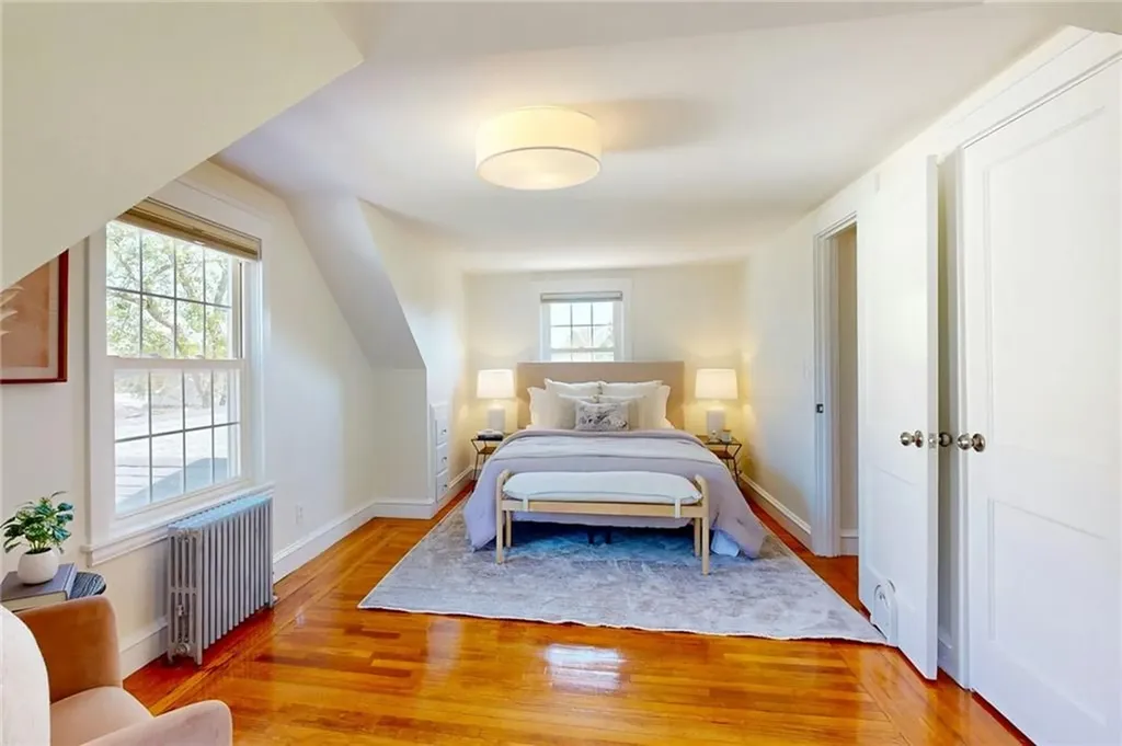 152 Audubon Road Warwick RI 02888