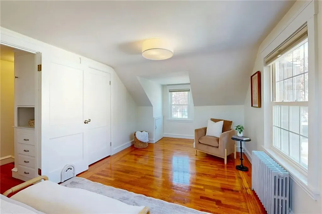 152 Audubon Road Warwick RI 02888