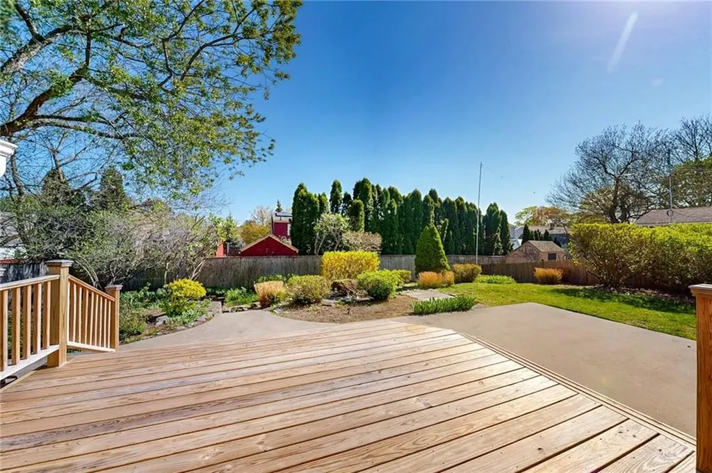 152 Audubon Road Warwick RI 02888