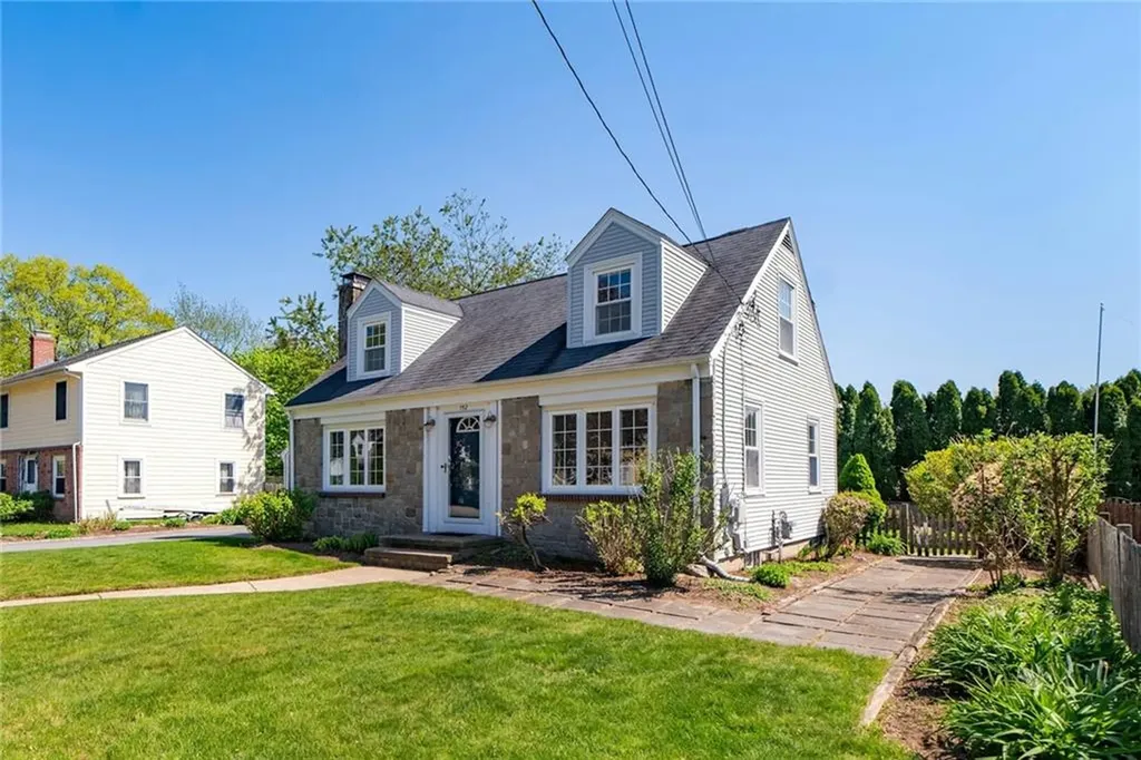 152 Audubon Road Warwick RI 02888