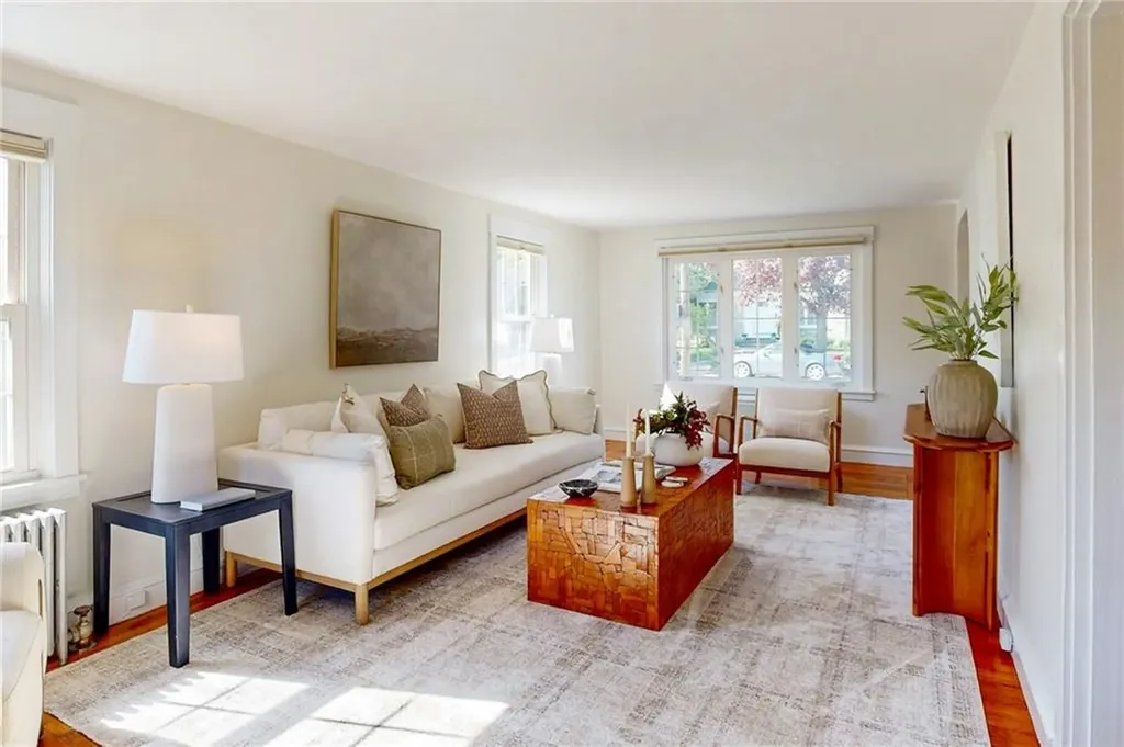 152 Audubon Road Warwick RI 02888