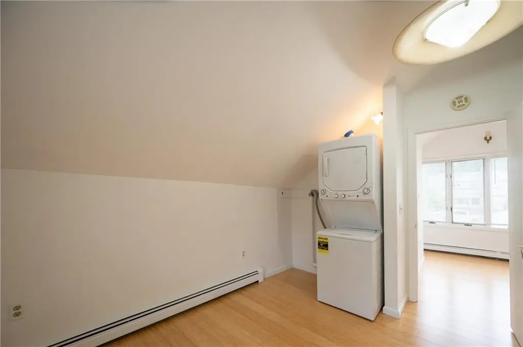 10 12 Hendricks Street South Kingstown RI 02879