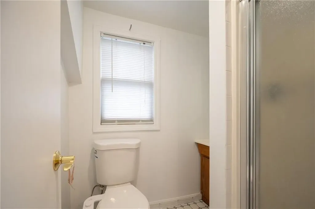 10 12 Hendricks Street South Kingstown RI 02879