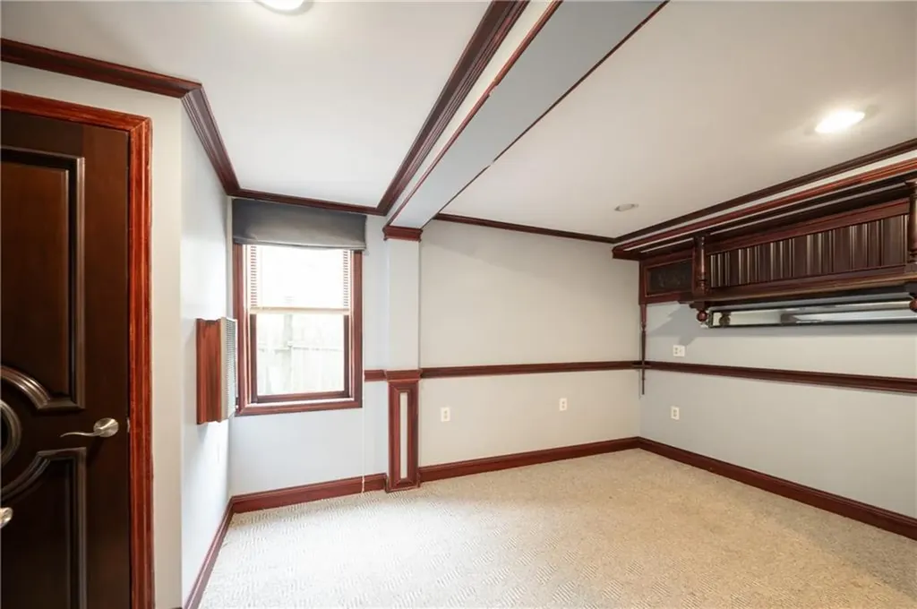 10 12 Hendricks Street South Kingstown RI 02879