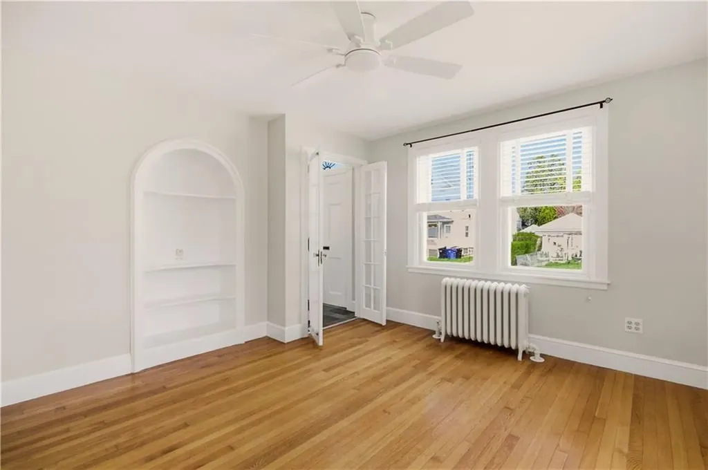 53 Berkeley Avenue Newport RI 02840