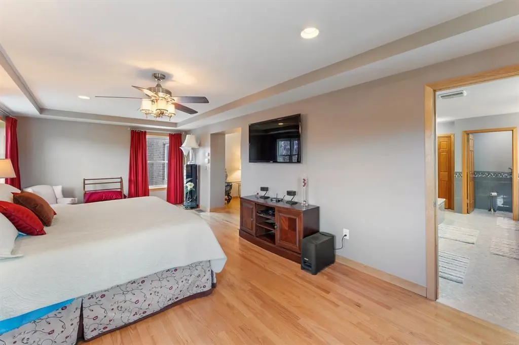 524 Wauregan Road Brooklyn CT 06234