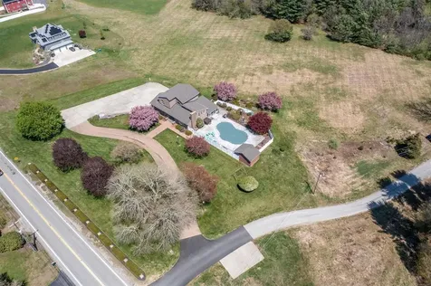 524 Wauregan Road Brooklyn CT 06234